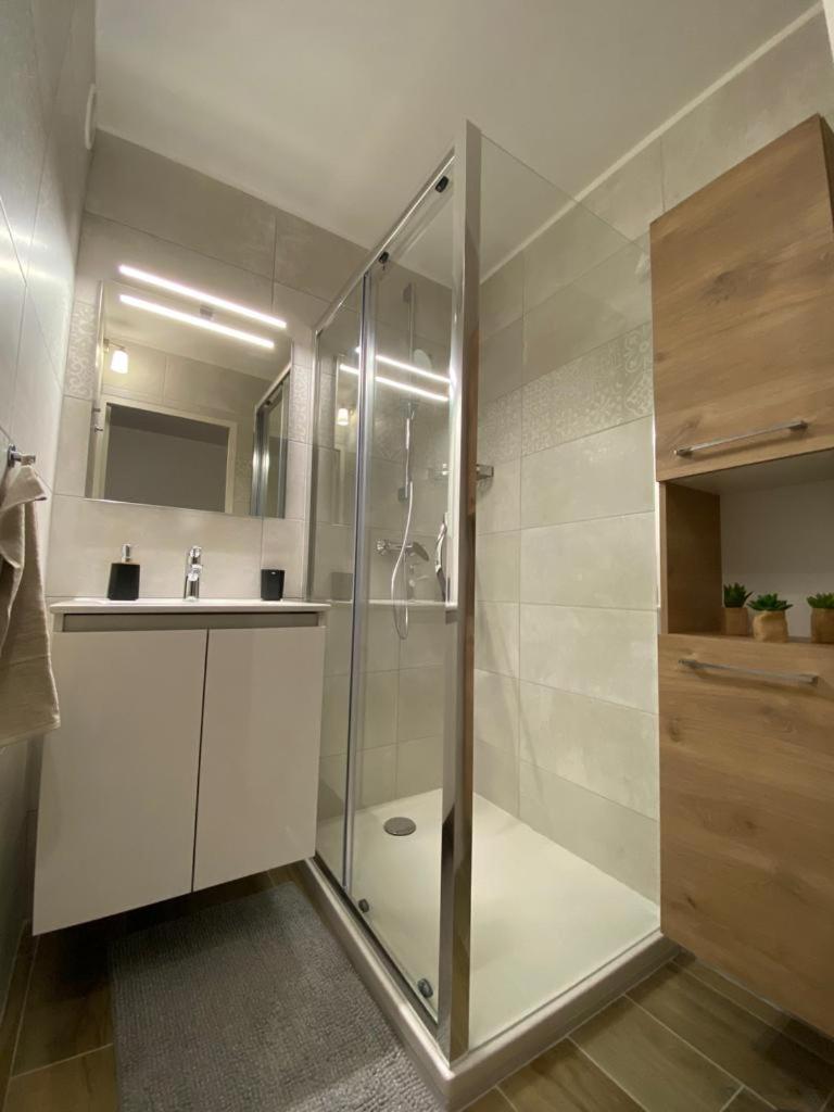 Proche Centre Sanary Studio Climatise 4 Personnes Екстериор снимка